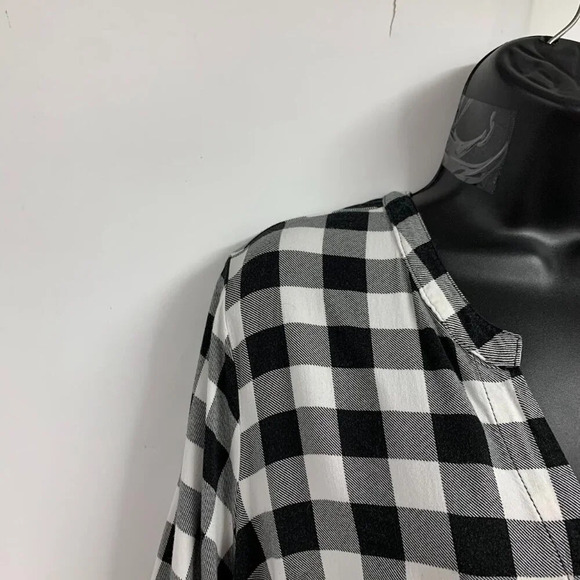 Torrid Women's‎ Babydoll Stretch Challis Zip-Front Tunic Top Size XL - Picture 3 of 12